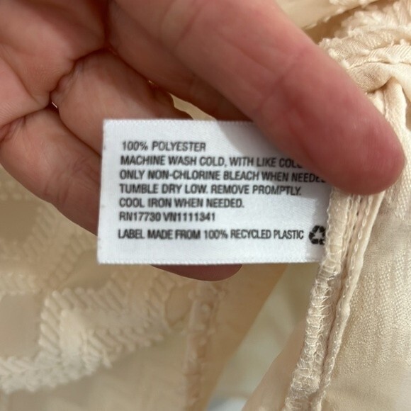 Merona Sheer 3/4 Button Down Textured Blouse Cream Size XXL - Picture 8 of 8